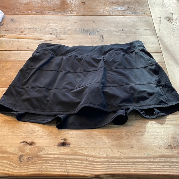 lululemon athletica Dresses & Skirts - lululemon athletica Black Skirt